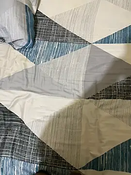 Snapshot of TeenLk chatting on 10.19.25 TeenLk online show from 10.19.25