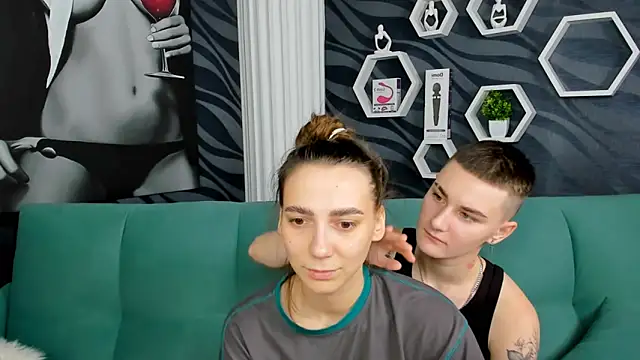 LindaBryantt online show from 02.12.25