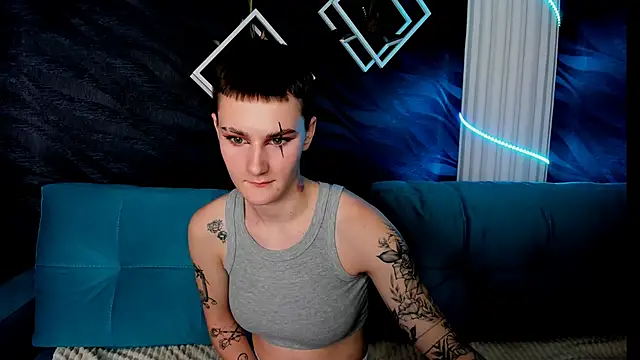 LindaBryantt online show from 03.06.25