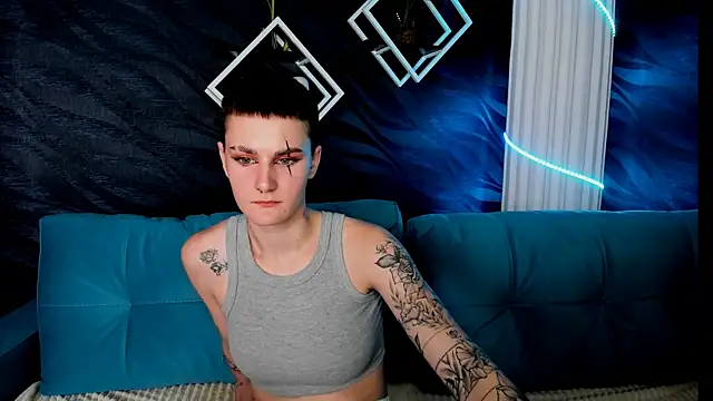 LindaBryantt online show from 03.06.25