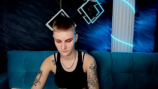 LindaBryantt online show from 03.09.25