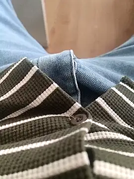 Snapshot of legolasleo chatting on 10.02.25 legolasleo online show from 10.02.25