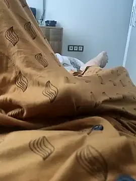 Snapshot of legolasleo chatting on 10.26.25 legolasleo online show from 10.26.25