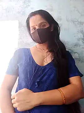 Snapshot of Sumann99 chatting on 03.10.25 Sumann99 online show from 03.10.25