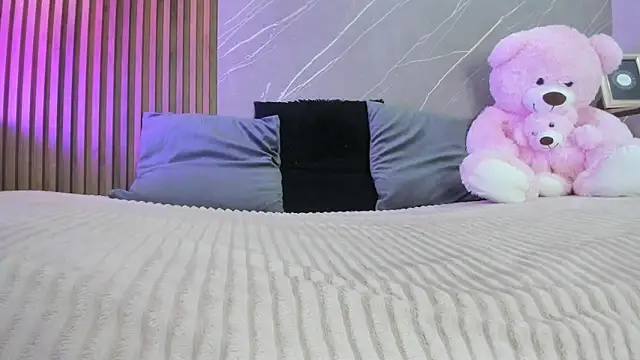 ariana jhonson1 online show from 11.19.25