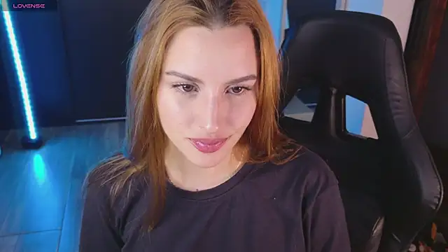 Snapshot of yourdream_6 chatting on 10.23.25 yourdream 6 online show from 10.23.25