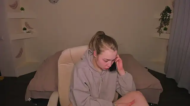 YourMegan online show from 02.09.26