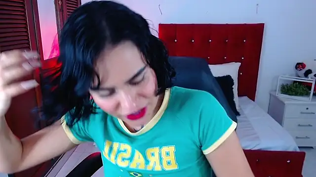 Snapshot of veronica_luar chatting on 11.06.25 veronica luar online show from 11.06.25