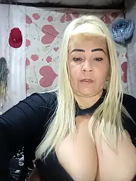 BonniAdams online show from 04.07.26