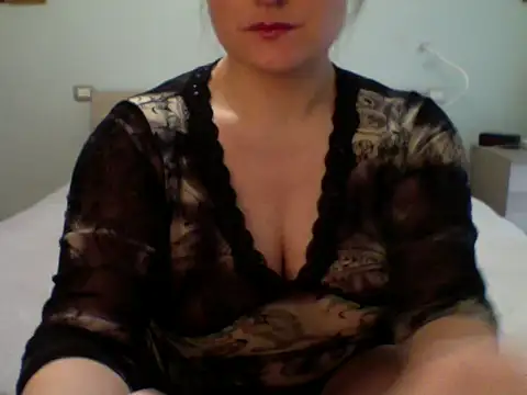 PrincessEileen89 online show from 02.13.25