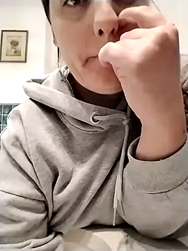 PrincessEileen89 online show from 10.27.25