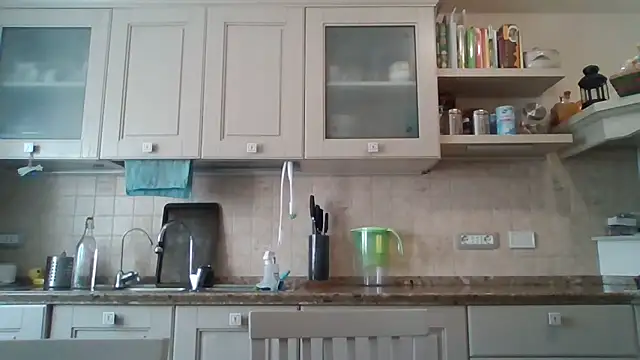 Snapshot of PrincessEileen89 chatting on 02.12.26 PrincessEileen89 online show from 02.12.26