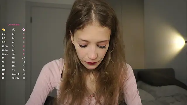 WildaHeldreth online show from 10.11.25