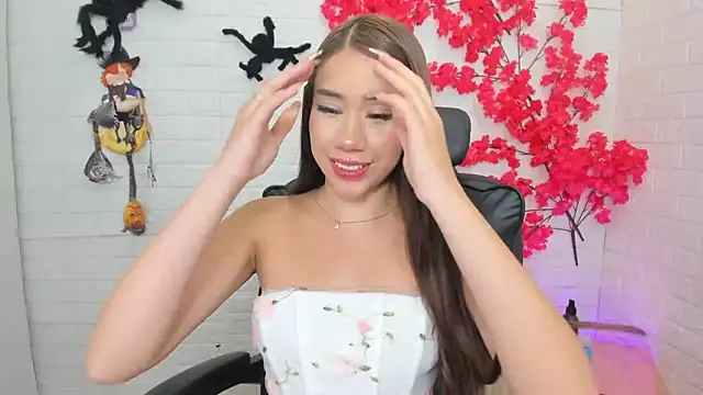 BarbieGirl    online show from 10.31.25