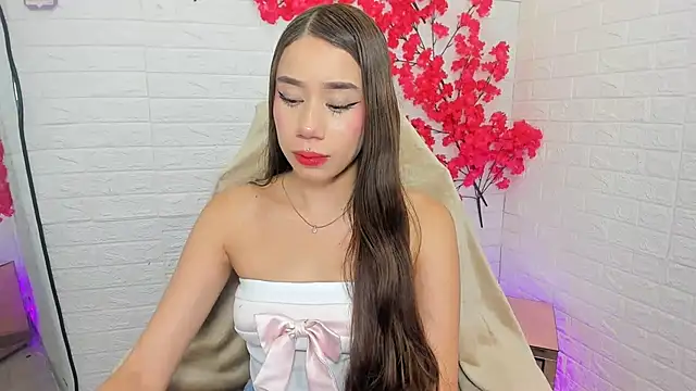 BarbieGirl    online show from 11.11.25