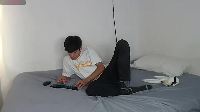 Snapshot of the_murderer chatting on 02.25.25 the murderer online show from 02.25.25