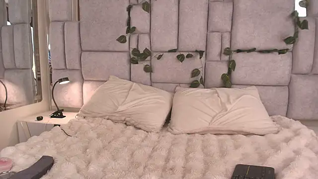 Snapshot of Ametrix_ chatting on 11.14.25 Ametrix online show from 11.14.25