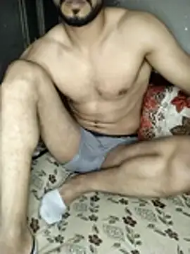 Snapshot of mahmod_d chatting on 10.30.25 mahmod d online show from 10.30.25