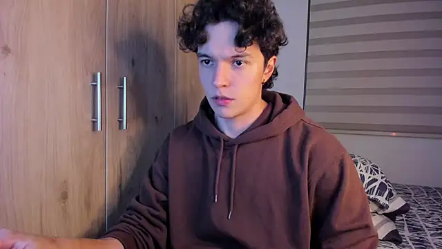 Snapshot of Mastrangelo_xxx chatting on 10.09.25 Mastrangelo xxx online show from 10.09.25