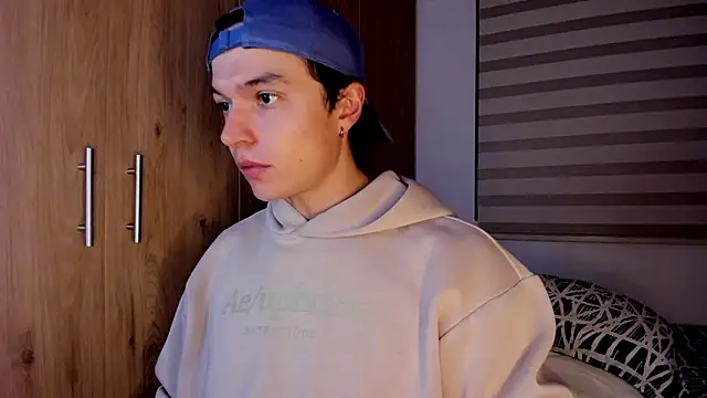 Mastrangelo xxx online show from 02.18.26