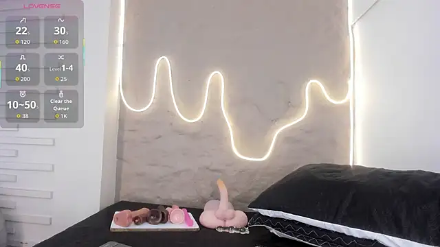 Snapshot of Demy_Ruiz chatting on 09.27.25 Demy Ruiz online show from 09.27.25