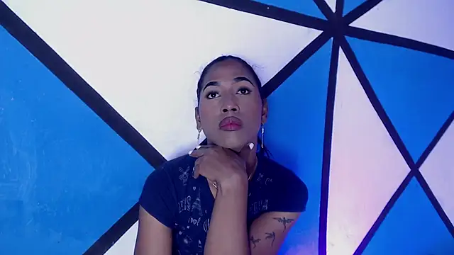 Snapshot of Alissemasiel chatting on 10.03.25 Alissemasiel online show from 10.03.25