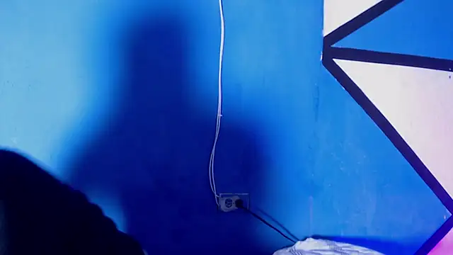 Snapshot of Alissemasiel chatting on 10.05.25 Alissemasiel online show from 10.05.25