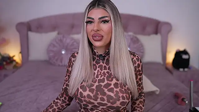 emma goodess  online show from 04.17.26