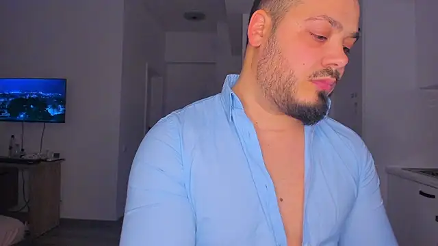 Snapshot of ZackMasterss chatting on 02.17.25 ZackMasterss online show from 02.17.25