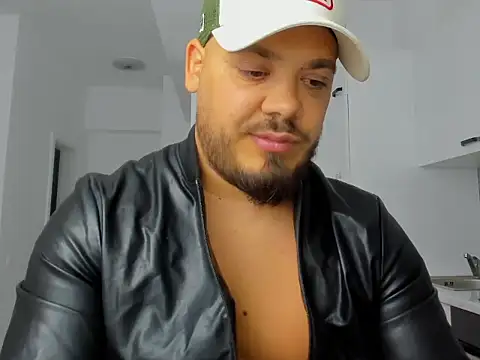 Snapshot of ZackMasterss chatting on 09.08.25 ZackMasterss online show from 09.08.25