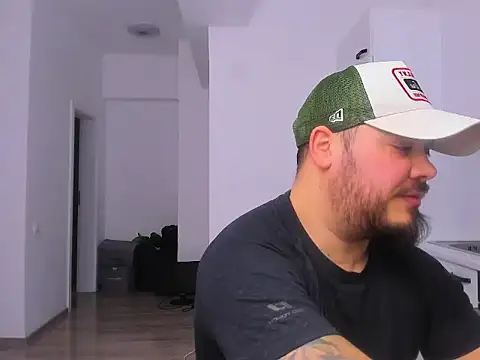 Snapshot of ZackMasterss chatting on 02.25.26 ZackMasterss online show from 02.25.26