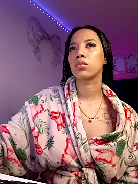 SallyWhitee online show from 01.07.26