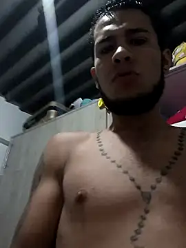 Snapshot of baby-buu chatting on 02.10.25 baby-buu online show from 02.10.25