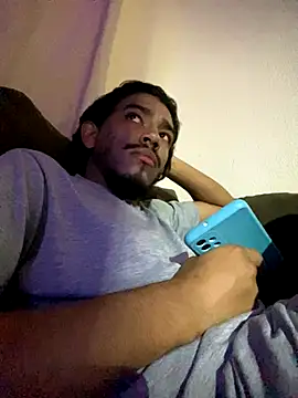 Snapshot of Mineirinho043 chatting on 11.09.25 Mineirinho043 online show from 11.09.25