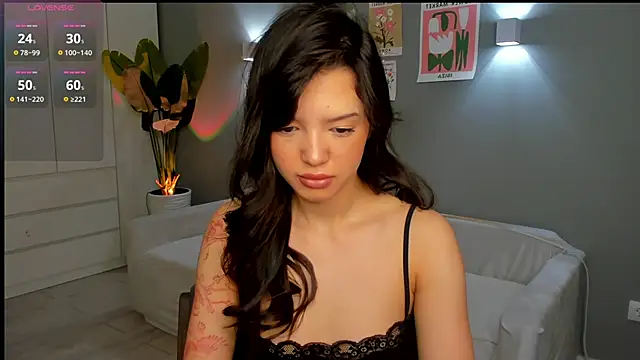 RikoAsada online show from 11.13.25