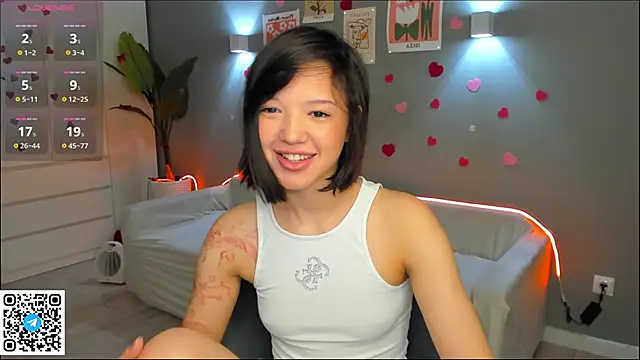 Snapshot of RikoAsada chatting on 02.13.26 RikoAsada online show from 02.13.26