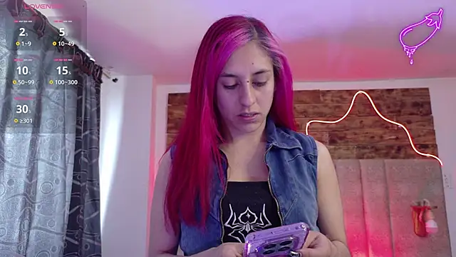 Alektra bryce online show from 10.30.25