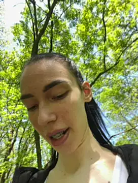 Snapshot of Celine_Roxelle chatting on 05.05.26 Celine Roxelle online show from 05.05.26