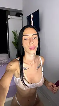 Snapshot of Celine_Roxelle chatting on 07.18.26 Celine Roxelle online show from 07.18.26
