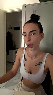 Snapshot of Celine_Roxelle chatting on 07.28.26 Celine Roxelle online show from 07.28.26