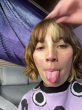 Maggie Geller online show from 02.17.25