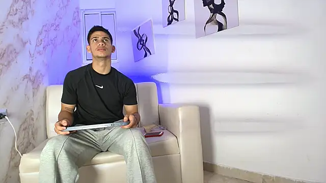 ANDRES STUD online show from 11.04.25