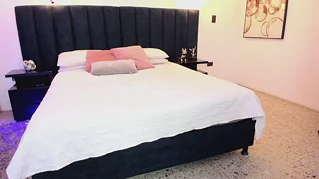 nattashaa7 online show from 02.28.25