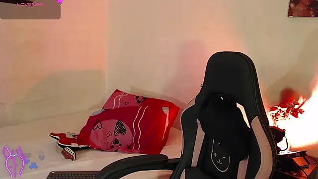 alaia sweetxxx online show from 11.20.25