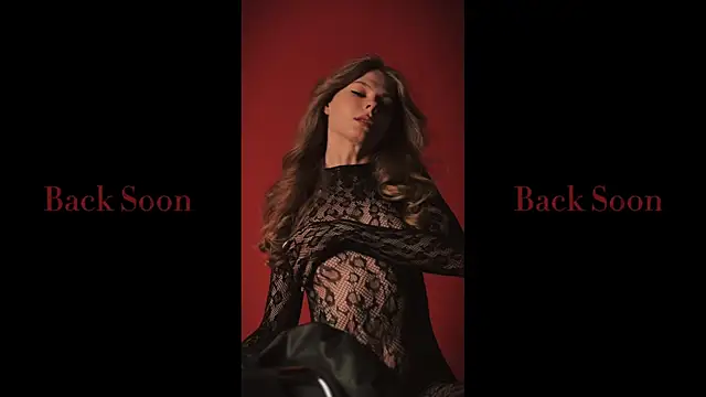 Snapshot of rosy_black_ chatting on 11.02.25 rosy black online show from 11.02.25