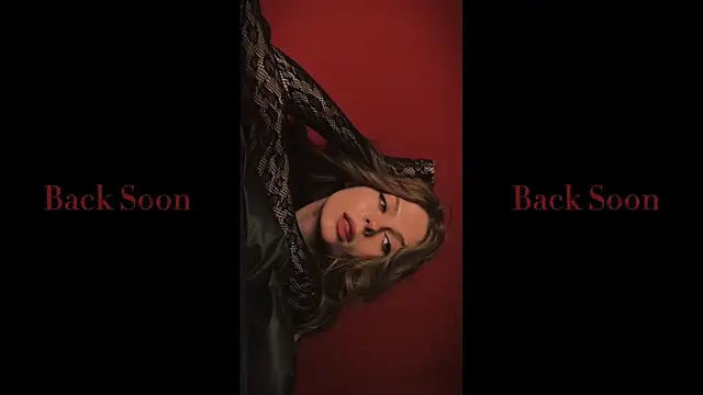 Snapshot of rosy_black_ chatting on 11.11.25 rosy black online show from 11.11.25