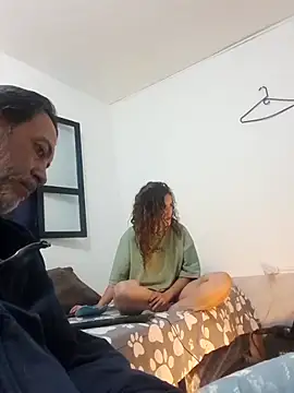 jeans and emma online show from 09.23.25