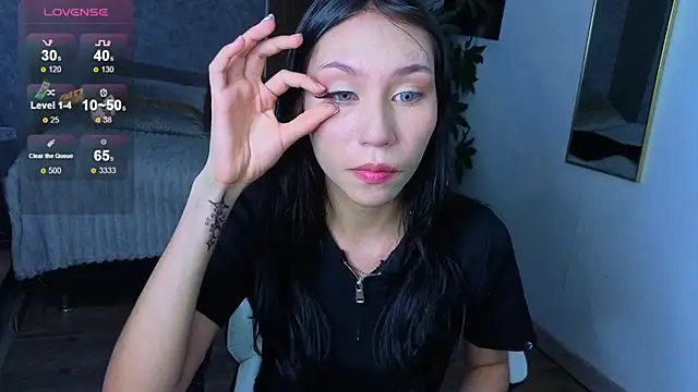 Snapshot of Miaa_Lee7 chatting on 07.18.26 Miaa Lee7 online show from 07.18.26
