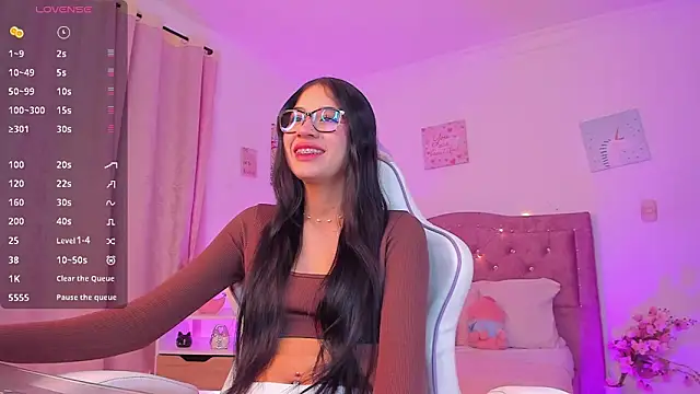 emilly star online show from 03.17.25