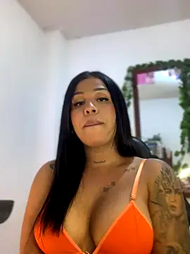 tinalove7 online show from 11.15.25